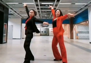 广场交谊舞三步踩,传承与创新的文化健身之道